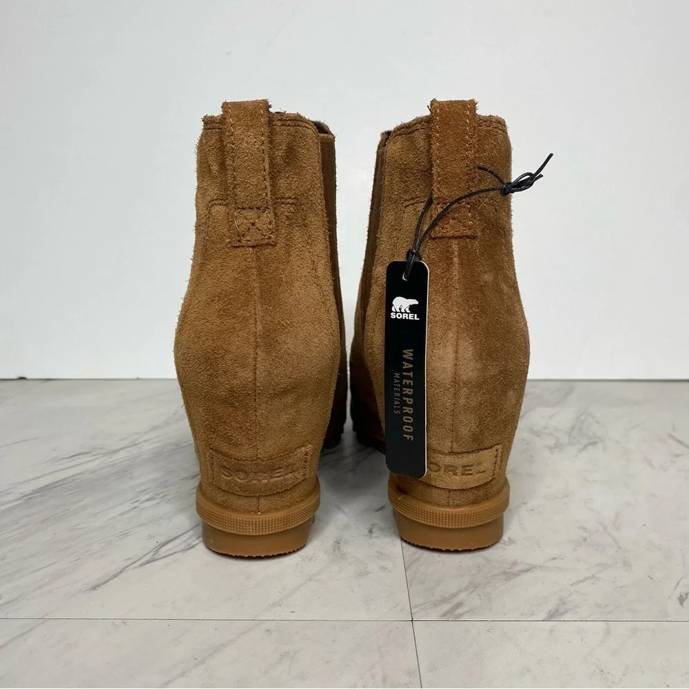 New! Sorel Joan Of Arctic Wedge Chelsea Light Brown Suede Bootie 10 1/2